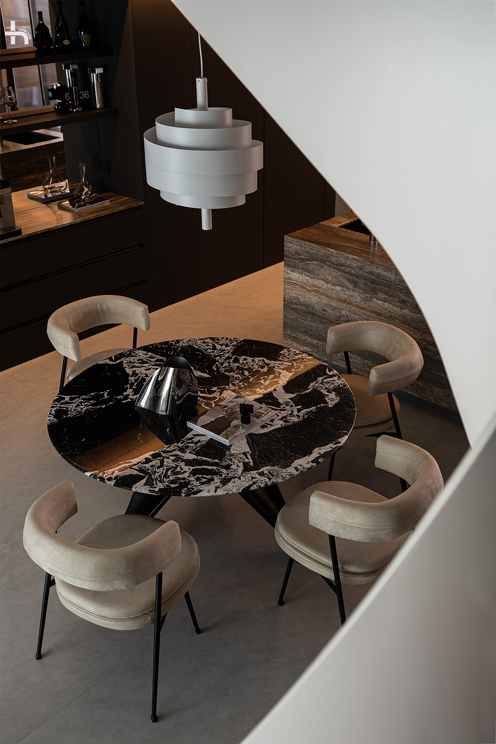 简约设计 干净 · 纯粹-11