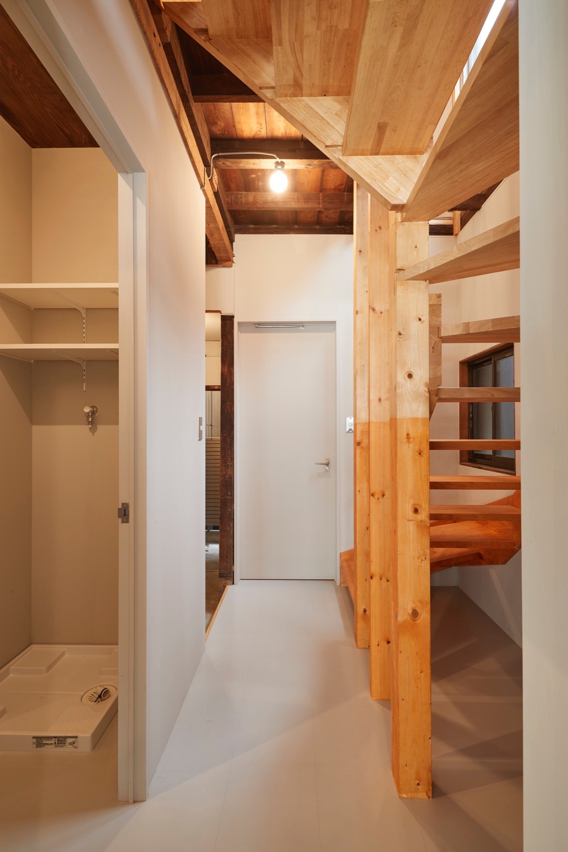 荒川之家，东京 / ROOVICE-105