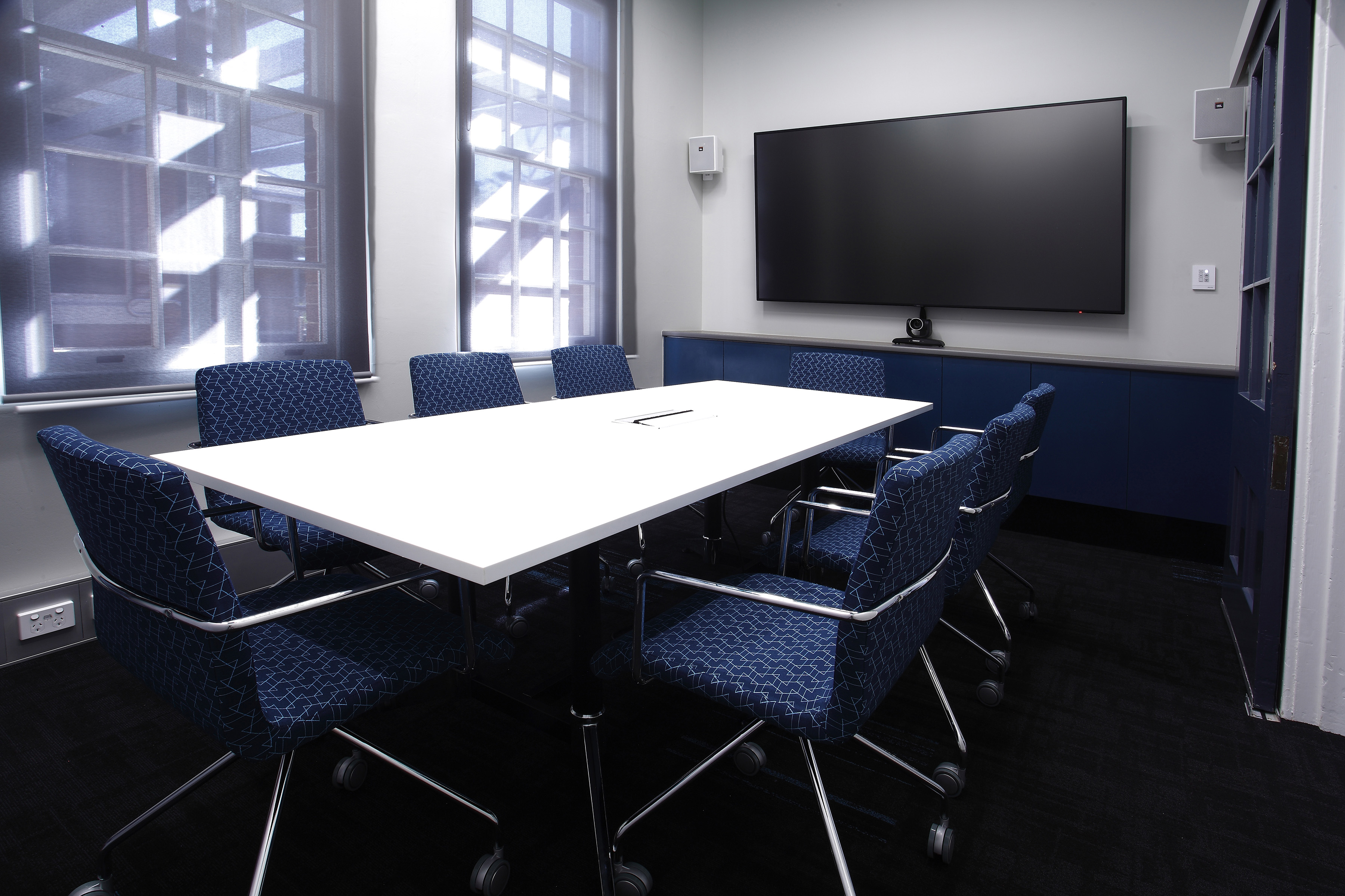 历史建筑的现代重生·Elia Architecture 办公室设计-19