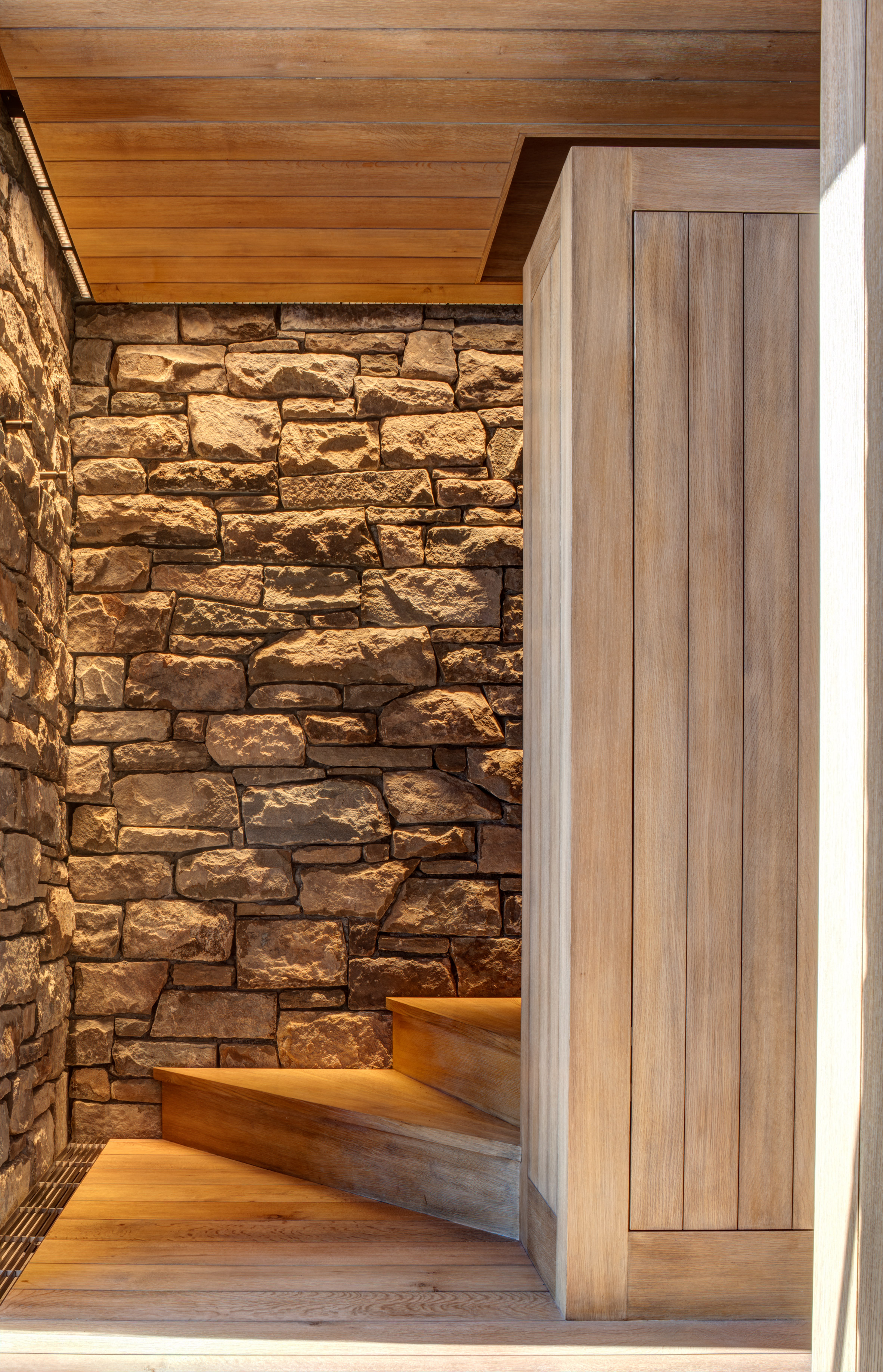 森林中的诗意空间 | Eric J Smith 为诗人打造的嵌入式写作工作室-25