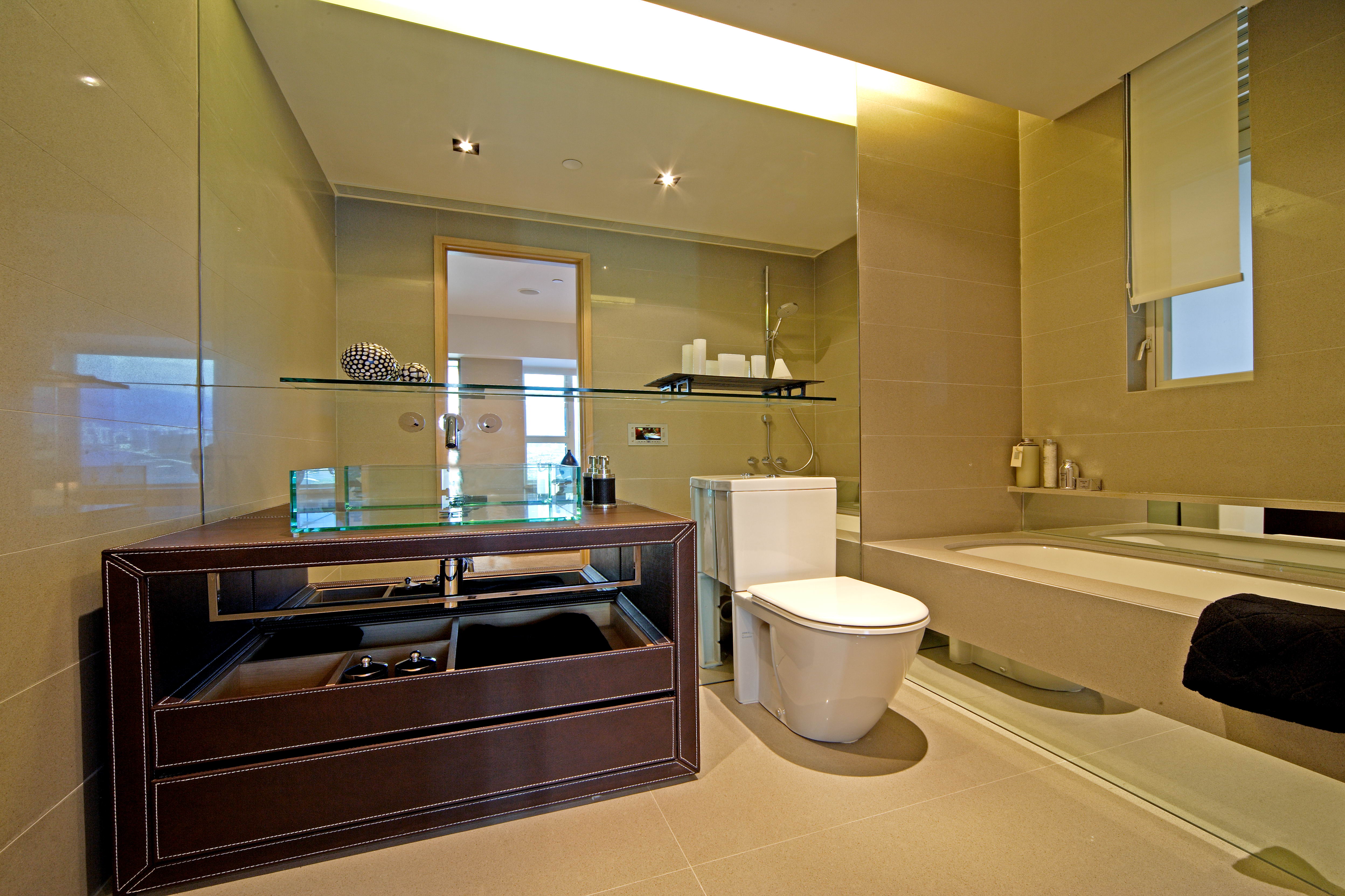 Centre Stage 梁志天-31