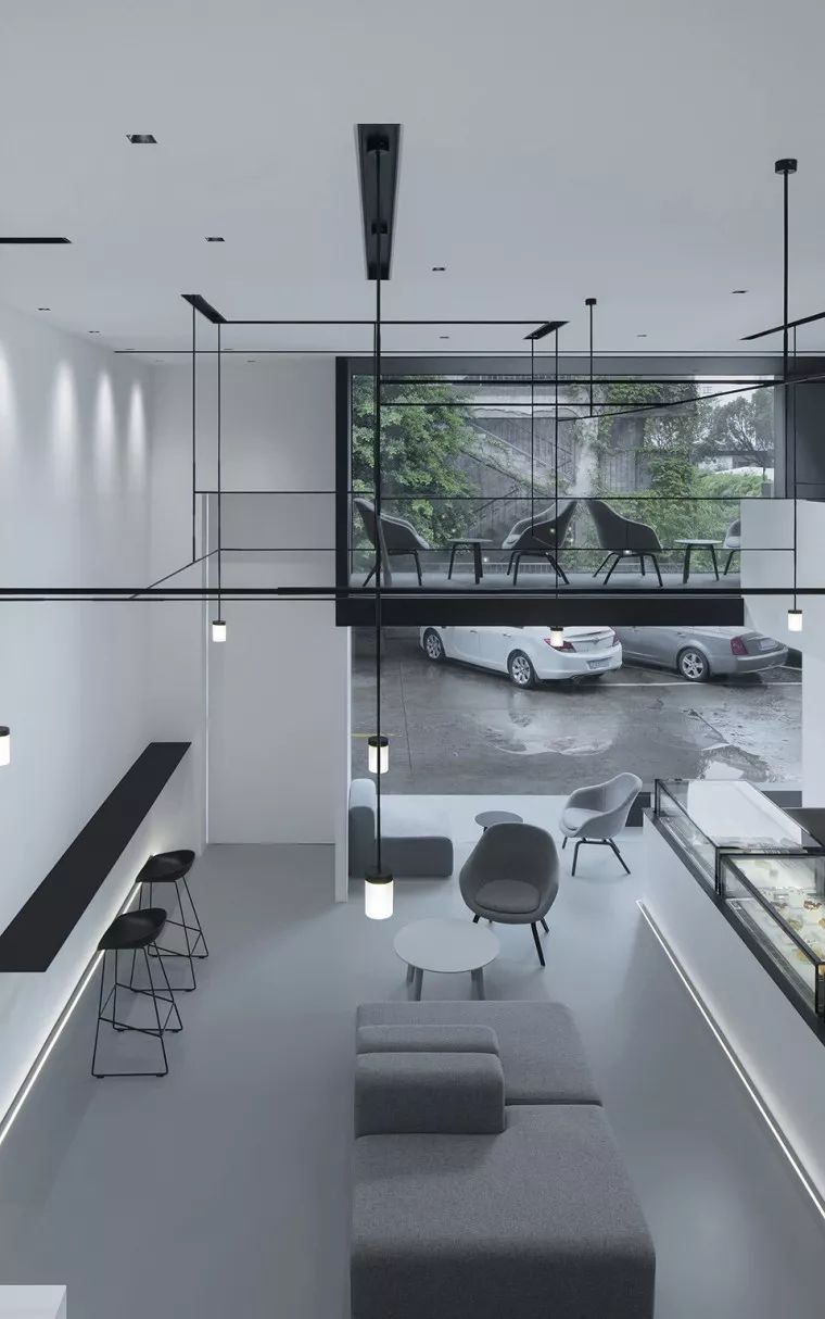 福州时间甜品店 | 极简黑白空间，美食与自然的和谐共处-35