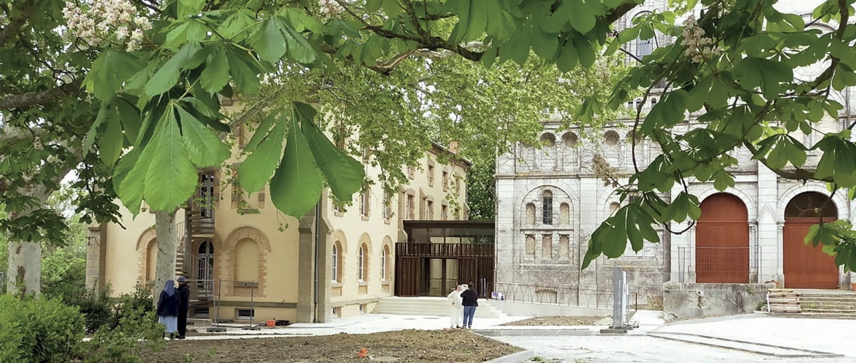 修道院“酒店”翻新及与教堂连接通道建设丨法国-8