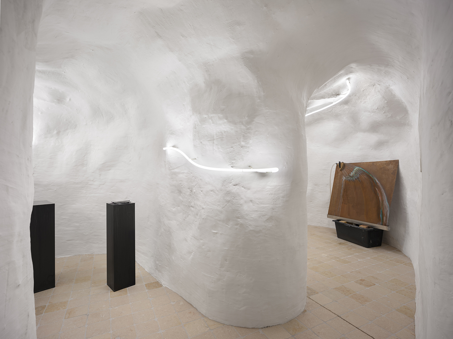 Selenite Dreams 临时展览丨瑞士丨BUREAU-28