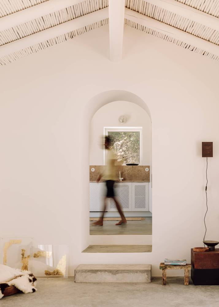 对葡萄牙海滨城市阿尔加维传统建筑诠释的豪宅设计丨戈者设计-18
