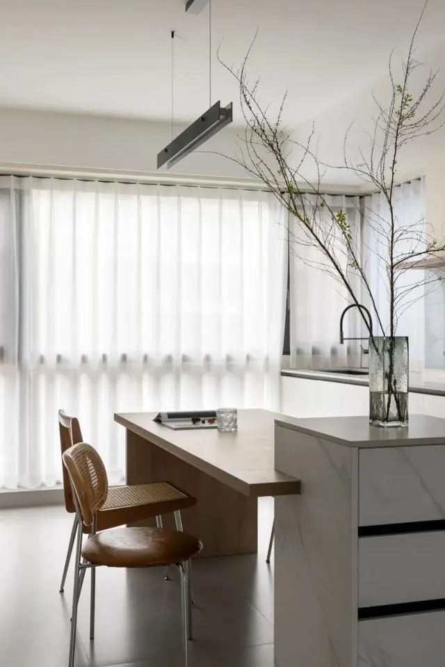 140㎡现代奶油风住宅设计-26