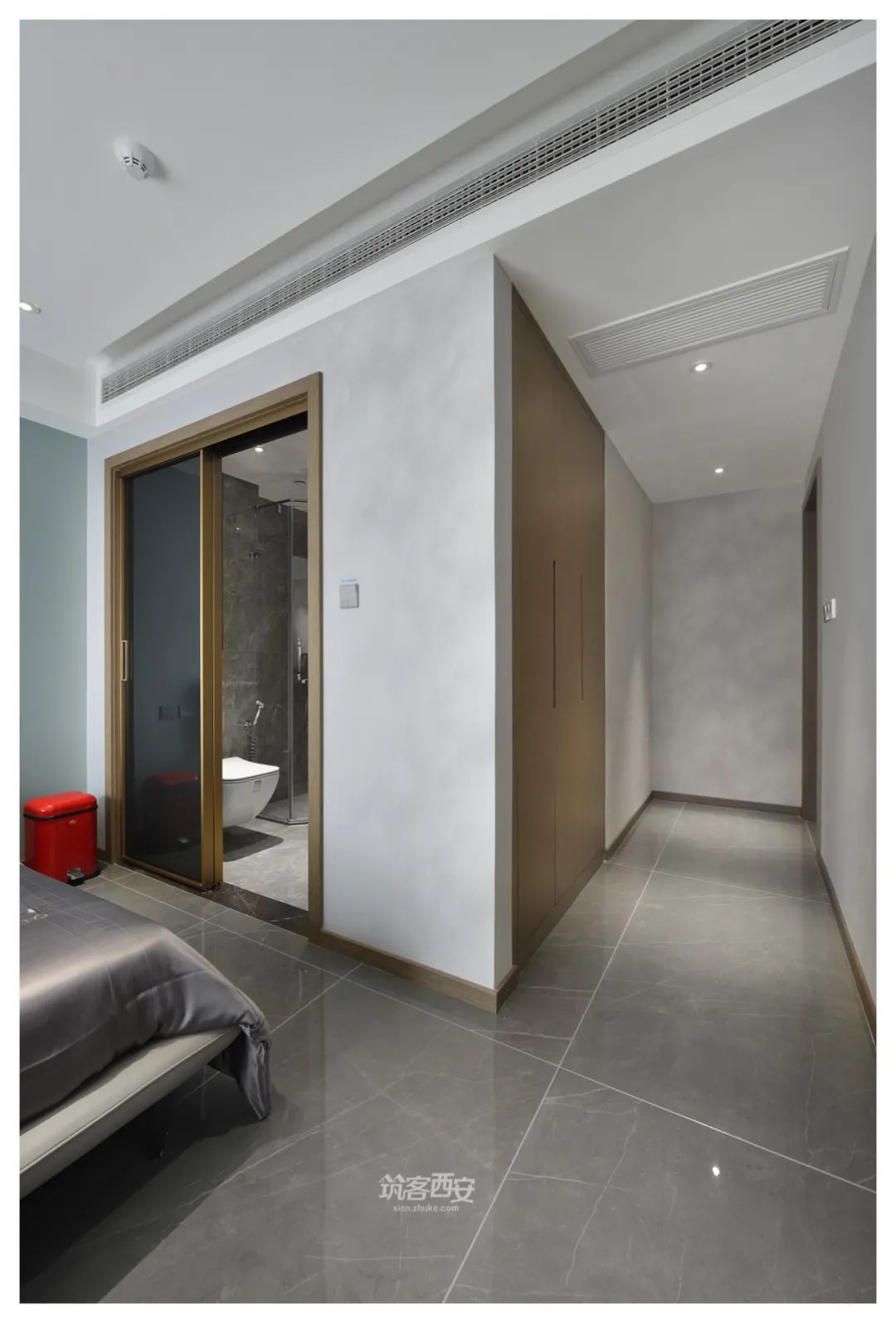 优优简简 | 吕高飞新作,现代极简风格的精致生活-47