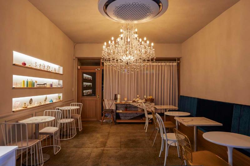 20 平米咖啡厅，低成本装修展现精致魅力-5