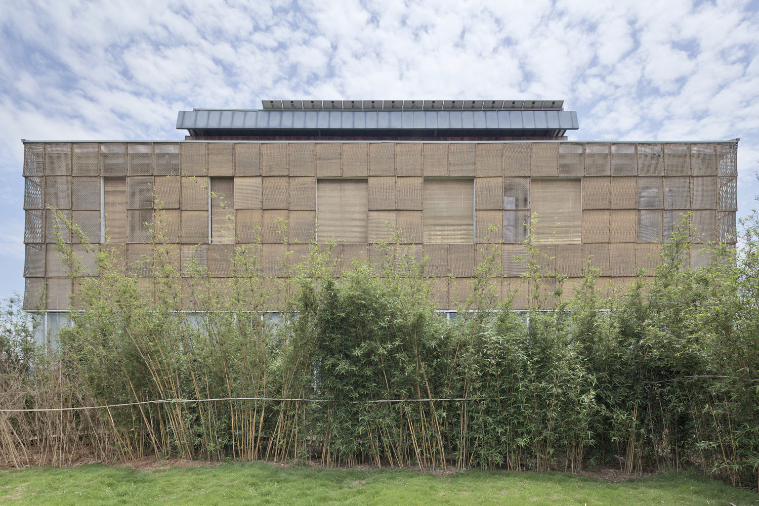 贵安新区清控人居科技示范楼，贵州 / 素朴建筑 + 清华同衡-13