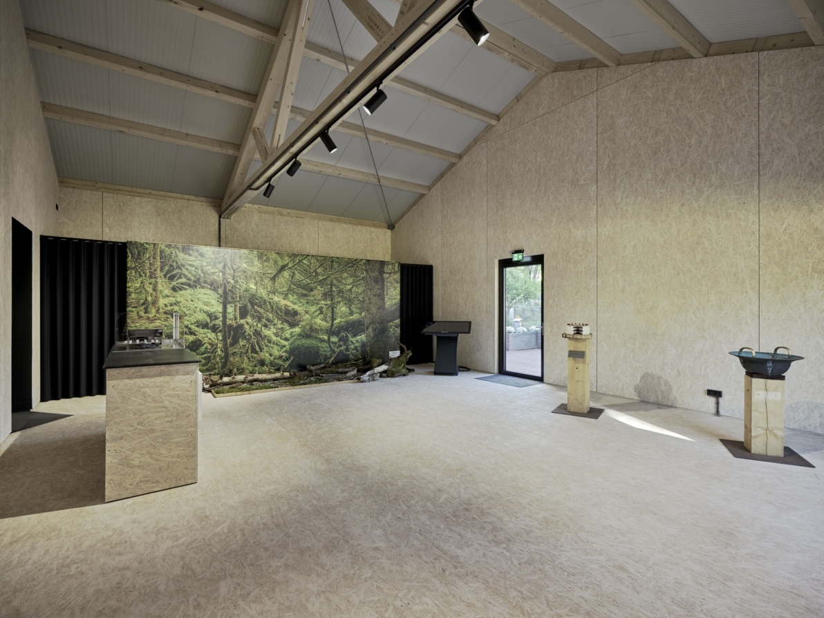  Zirkuläres Bauen: Ausstellungspavillon und Fahrzeughalle in einem-40