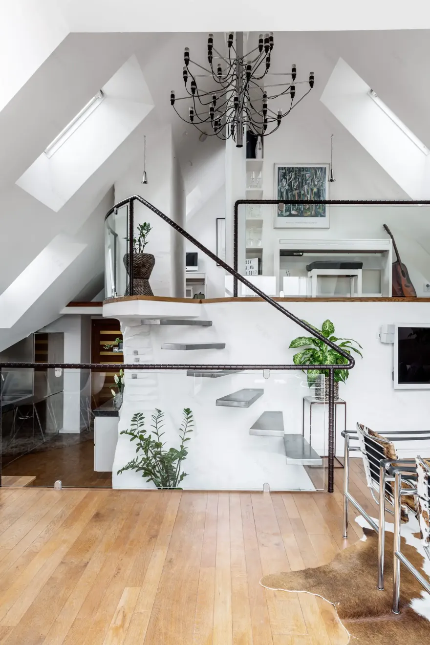 斯堪的纳维亚风跃层住宅 | 楼梯游戏激活空间-1