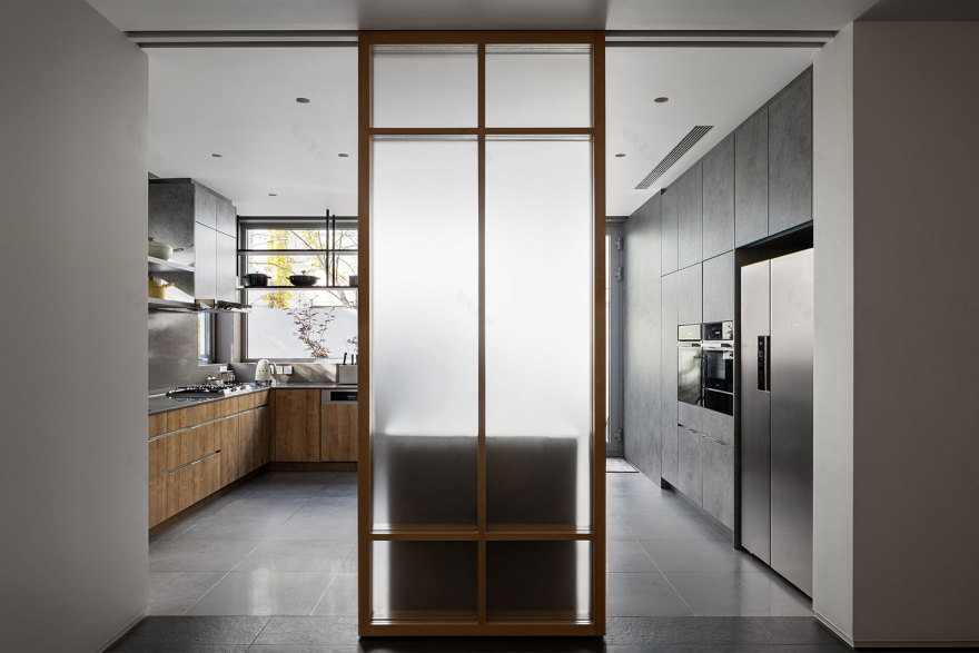 Classic Meets Modern: House Renovation / KiKi ARCHi | ArchEyes-60