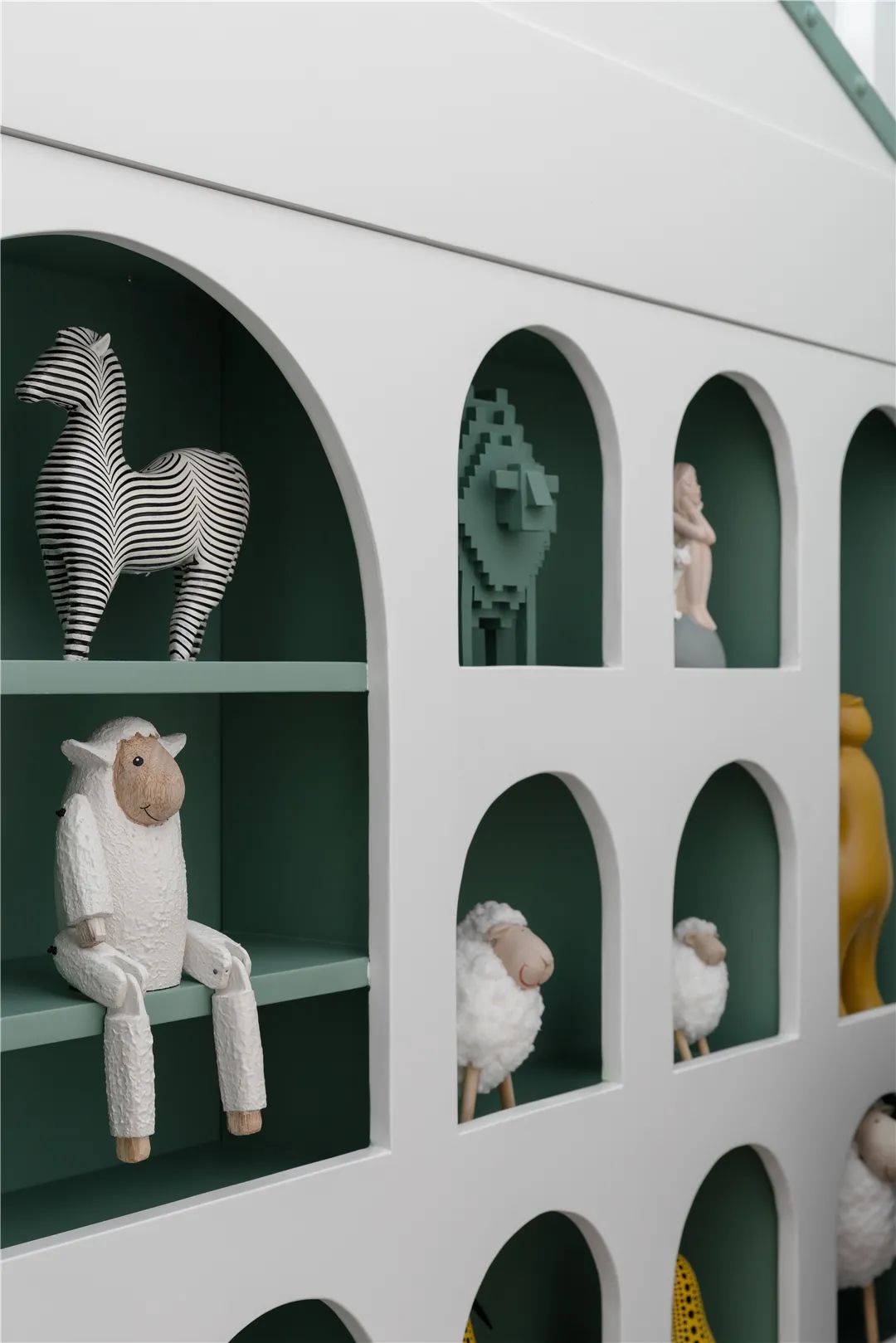 品辰新作 | 泸州绿地样板间 | 摩登与高级尔雅的融合-93