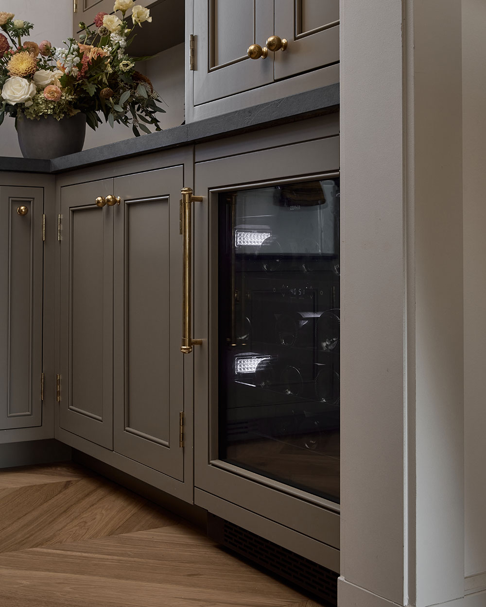 加拿大湖畔温馨自然宅，完美融合木质元素-17