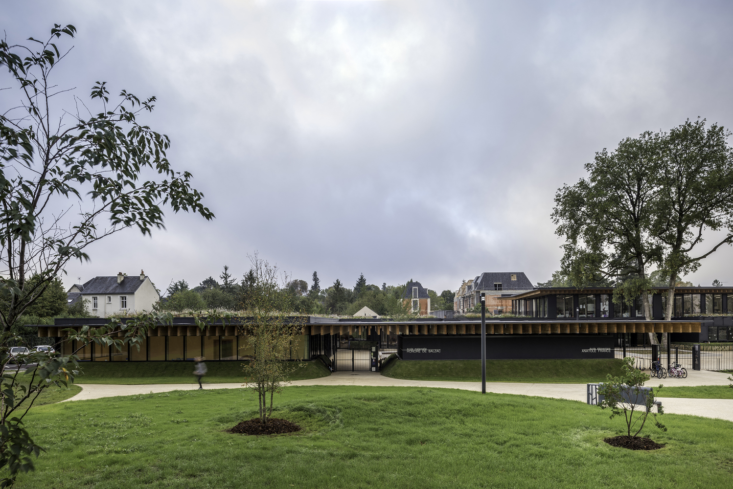 法国带有运动设施的学校综合体-12