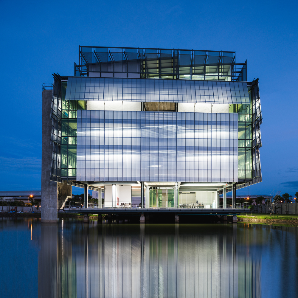 泰国 Silpakorn 大学地标性建筑-46