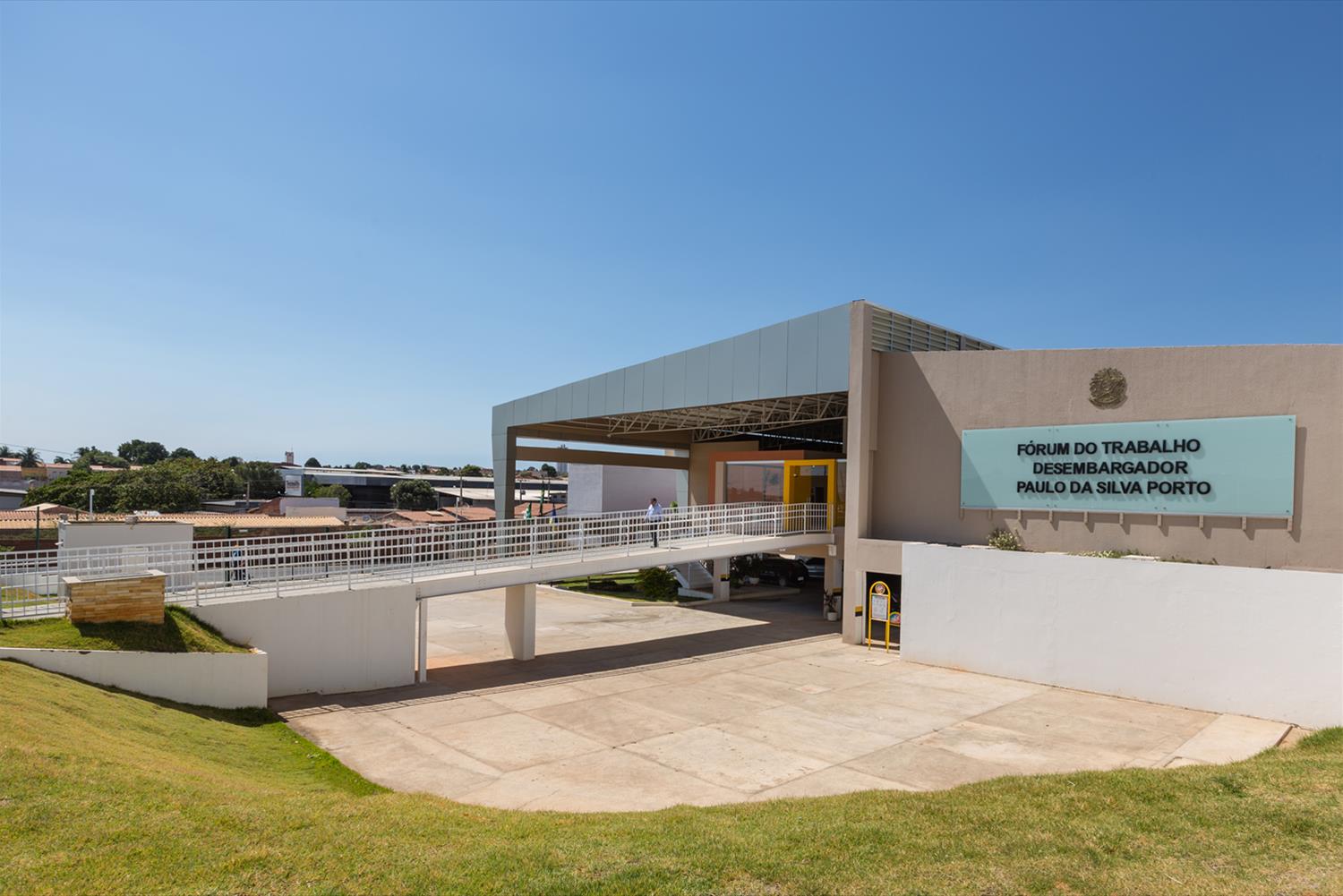 巴西卡里里劳工论坛办公建筑-2