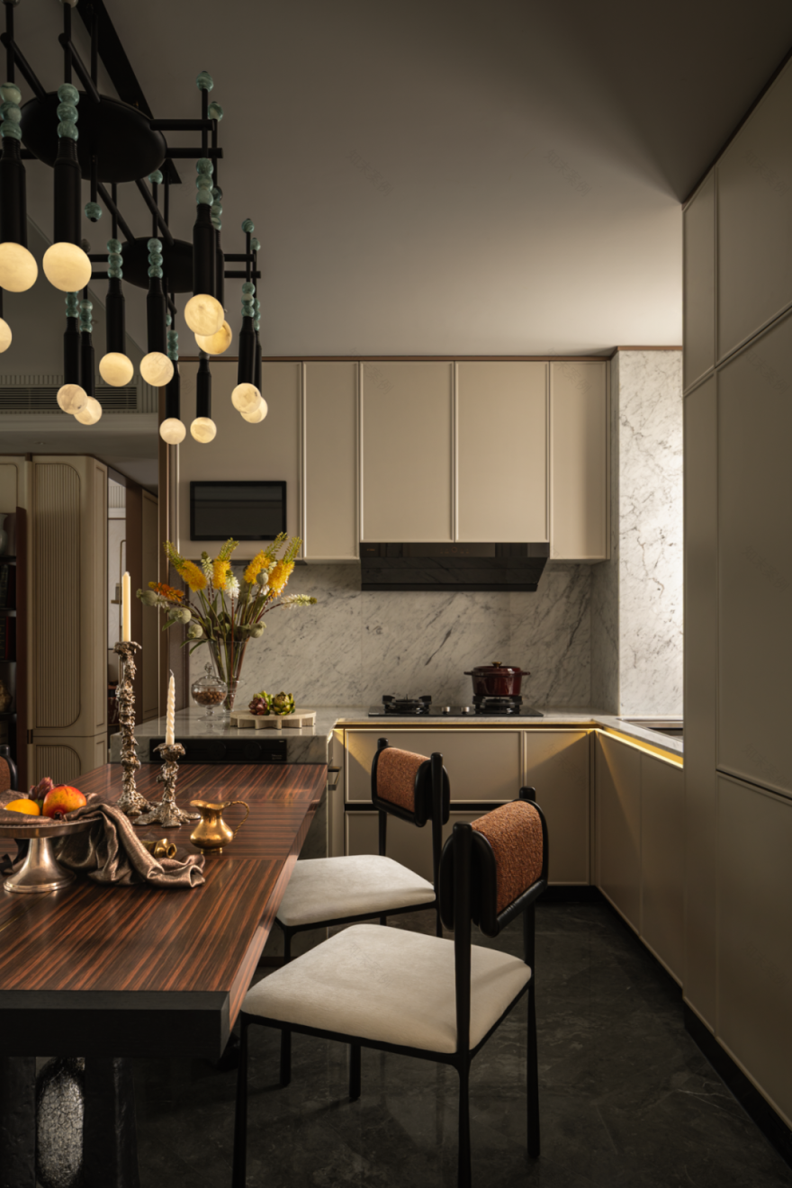 CLV设计x首发|法式中古风隐奢生活典范—建总流花溪样板房-56