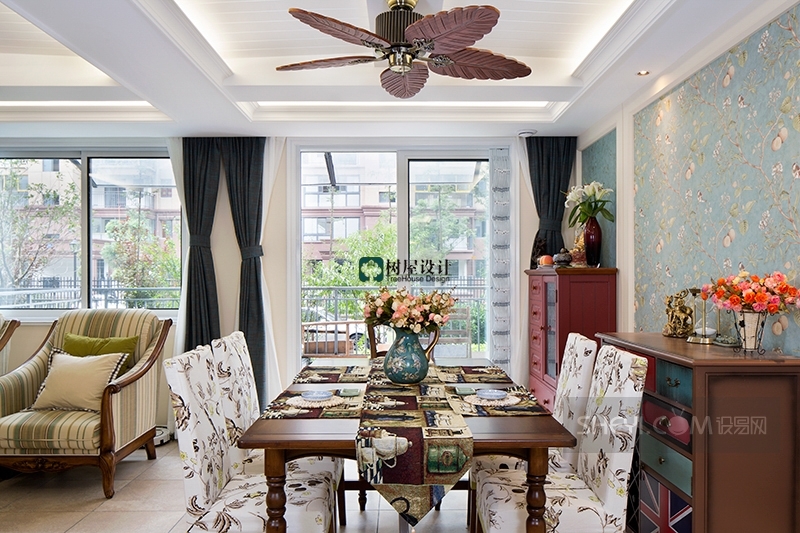 树屋设计——银城千花溪复式小屋的别墅范-7