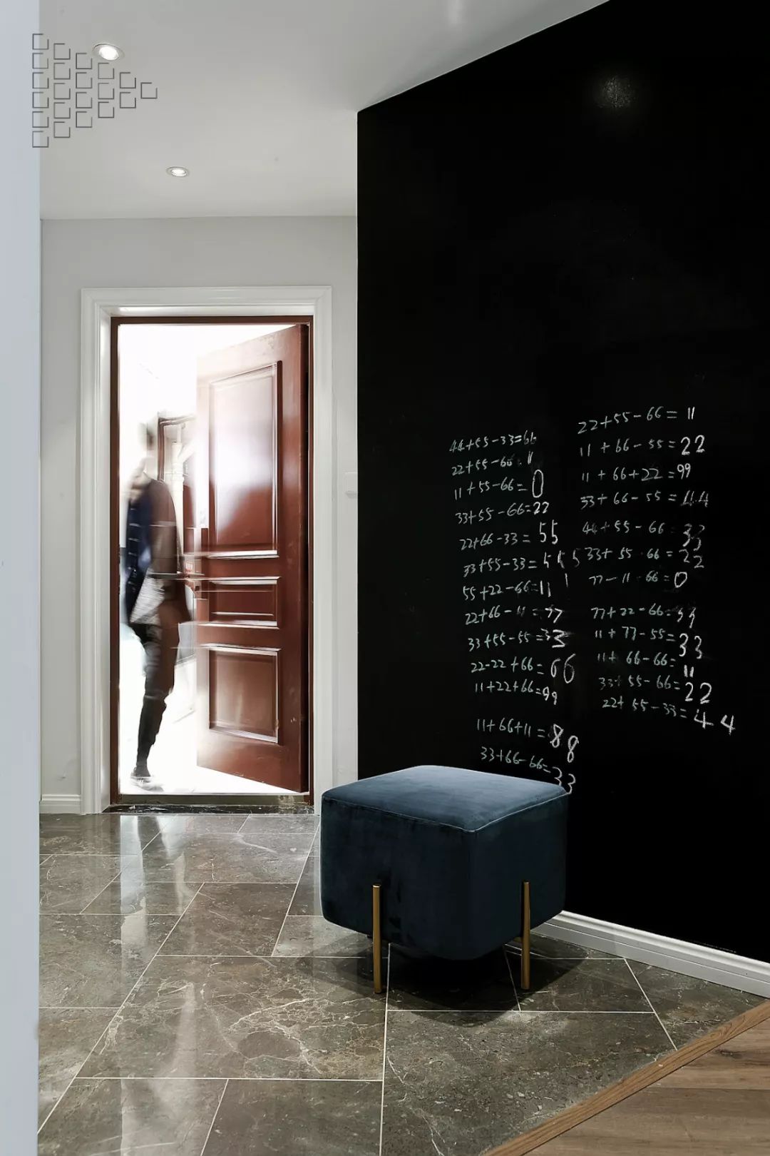 125㎡现代文艺范家居，优雅华丽空间感-5