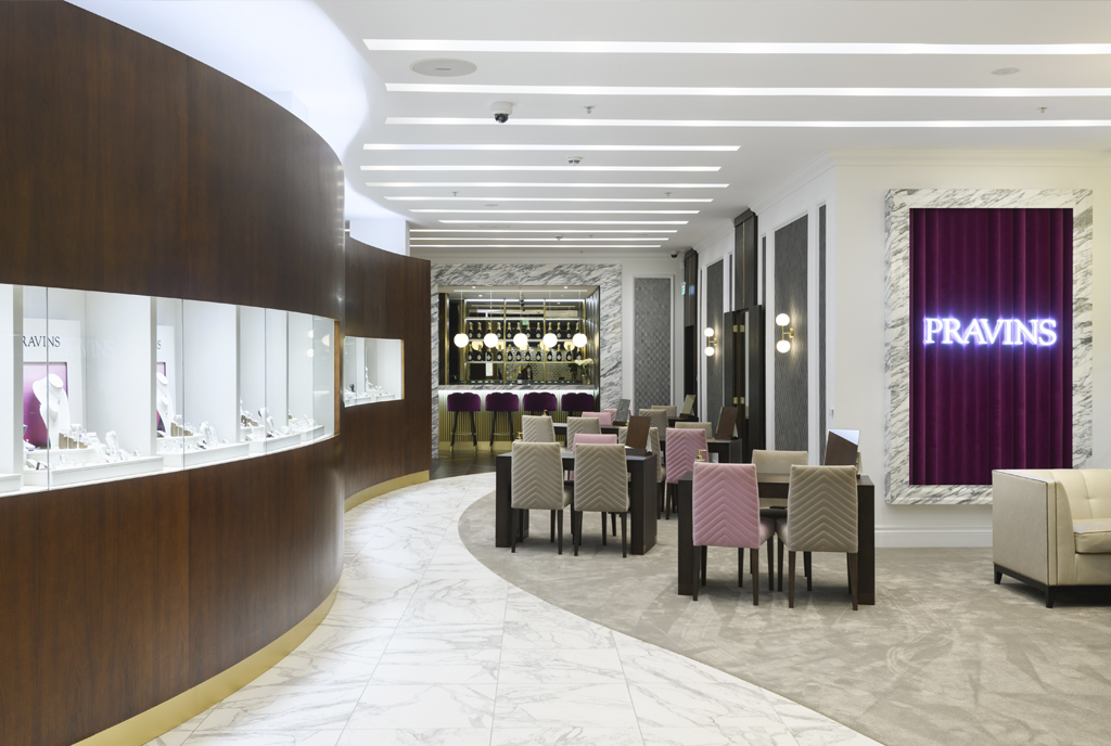 PRAVINS 珠宝店室内设计丨Lisa Moss Design-0