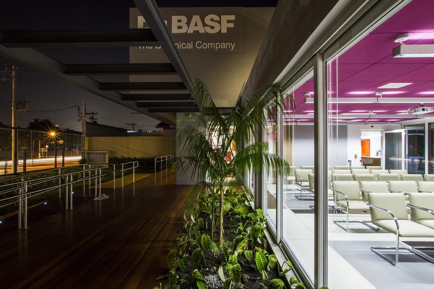 巴西 BASF 节能办公楼-8
