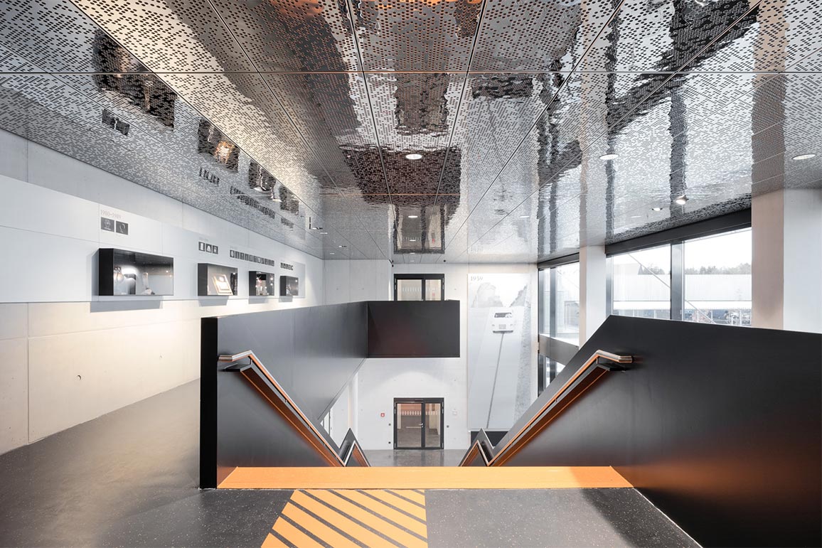 戴姆勒辛德芬根车辆安全技术中心丨德国-5