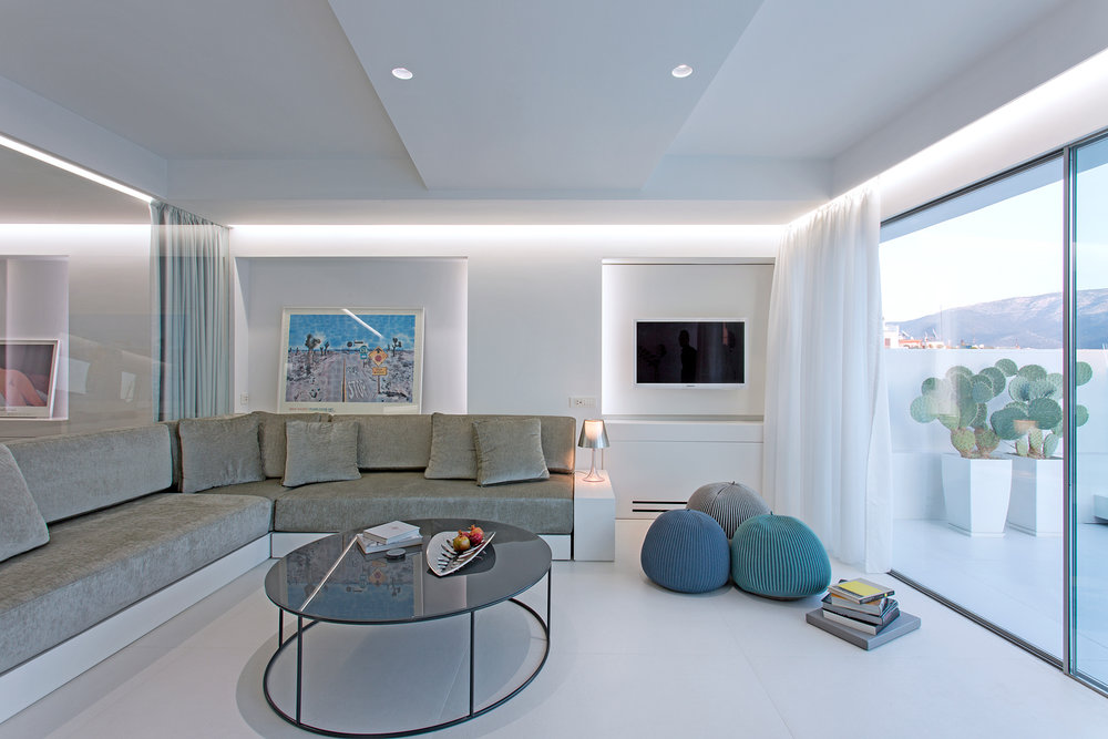 阁楼翻新；顶层公寓装修（注：Penthouse常见释义为阁楼；顶层公寓 ，可根据具体语境选择更合适的表述） 丨GreeceAthens-5