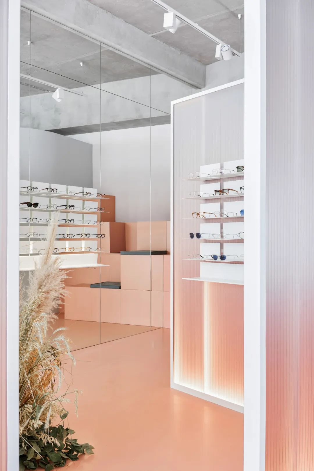 面粉厂改造餐厅丨DA bureau-47