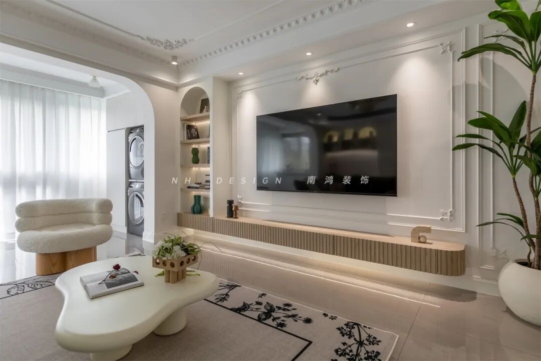 客厅C位之争：2025年，电视背景墙就该这么卷！-50