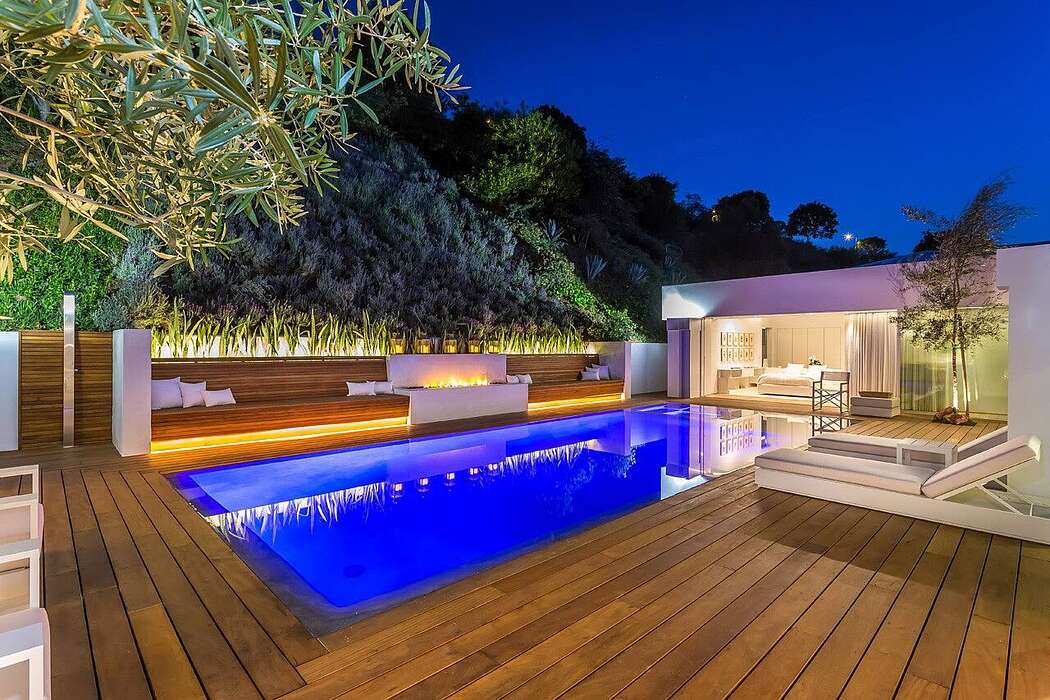 加州中世纪单层住宅的优雅演绎-6