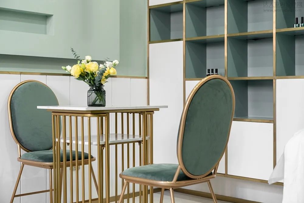 时尚精致—珠宝与美甲合体店-17