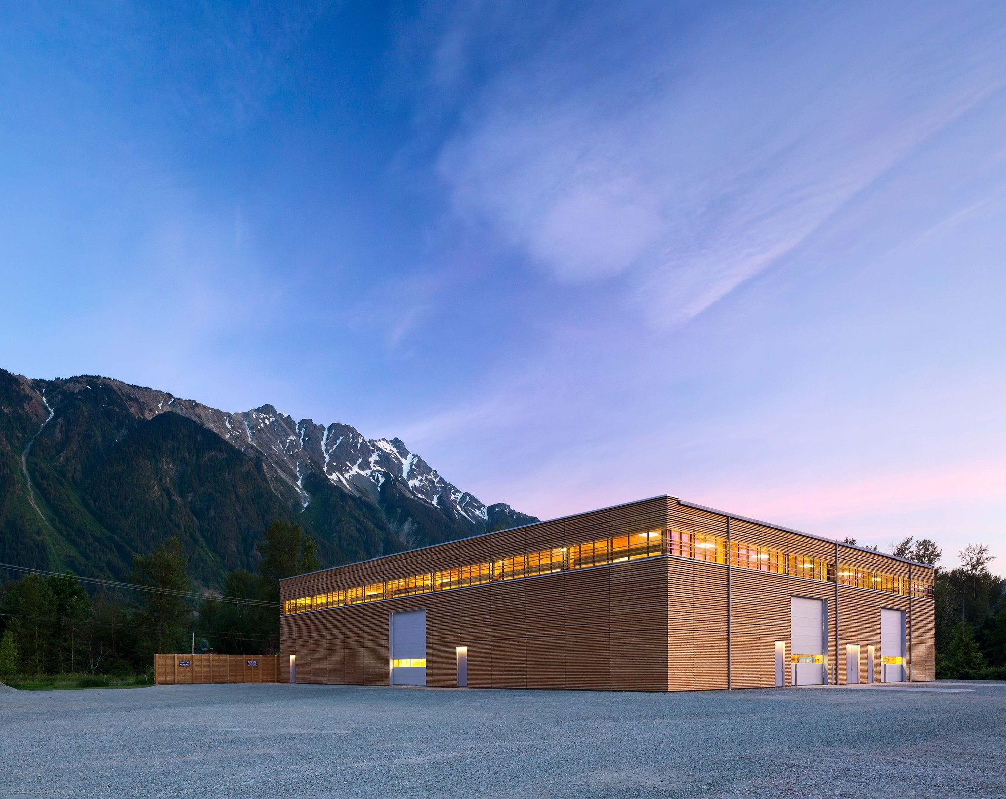 BC Passive House Factory / Hemsworth Architecture-13