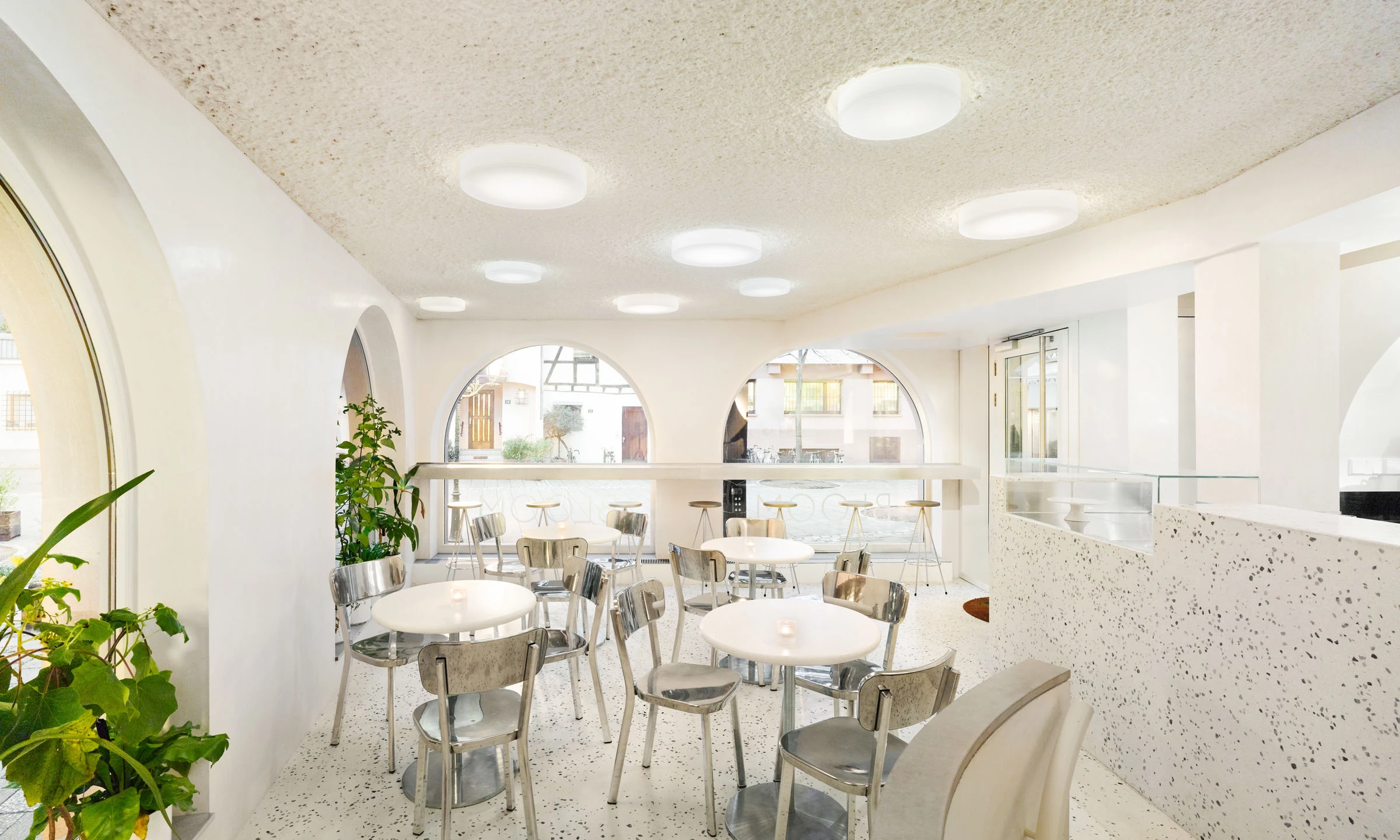 Coffee shop in Strasbourg | Dominique Coulon & associés | Archello-2