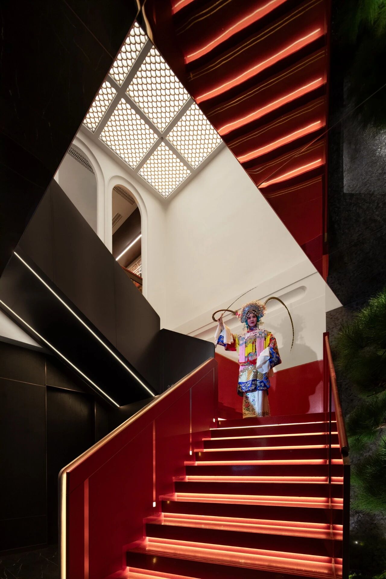 阿五黄河大鲤鱼郑州东站店丨中国郑州丨硬装杭州意关联室内设计有限公司,软装杭州意拾忆装饰工程有限公司-17