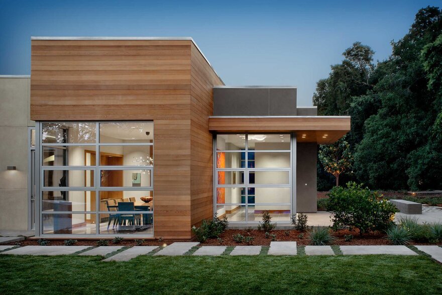 Sonoma Single Family House with a Seamless Transition from Inside to Out-8