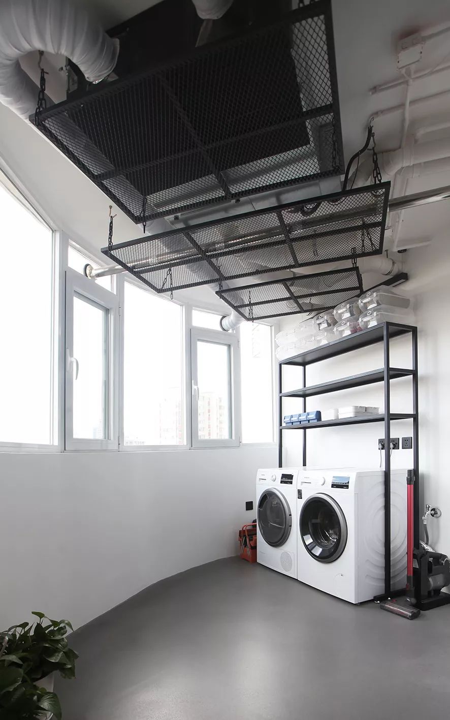 50㎡小户型逆袭，工业风酷炫变装-49