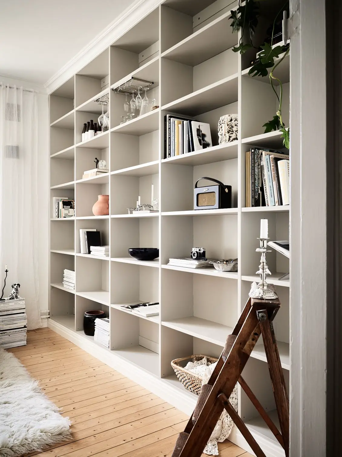 瑞典 35m2 黑白雅致工作室 | 现代而不冷淡的典范-7