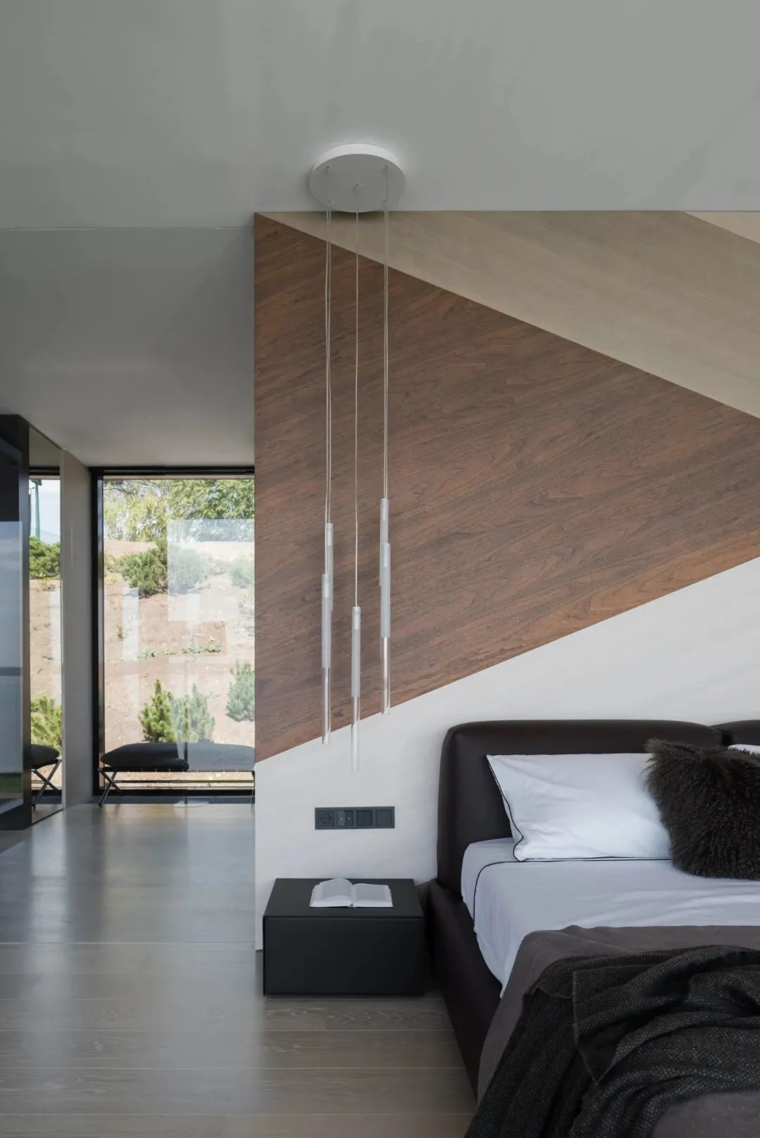 莫斯科郊区别墅，极简美学与自然融合的典范-90