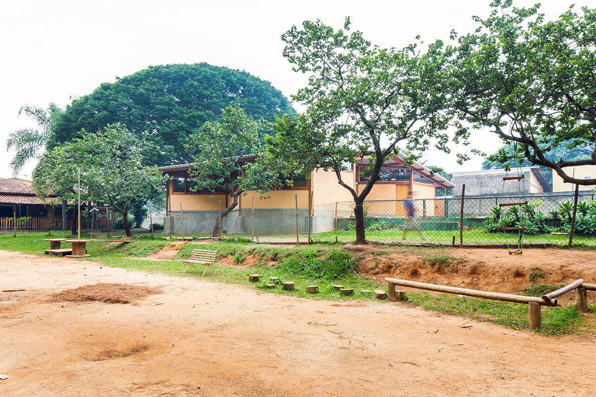 巴西 Ecoara Waldorf School 有机建筑营造温馨学习环境-38