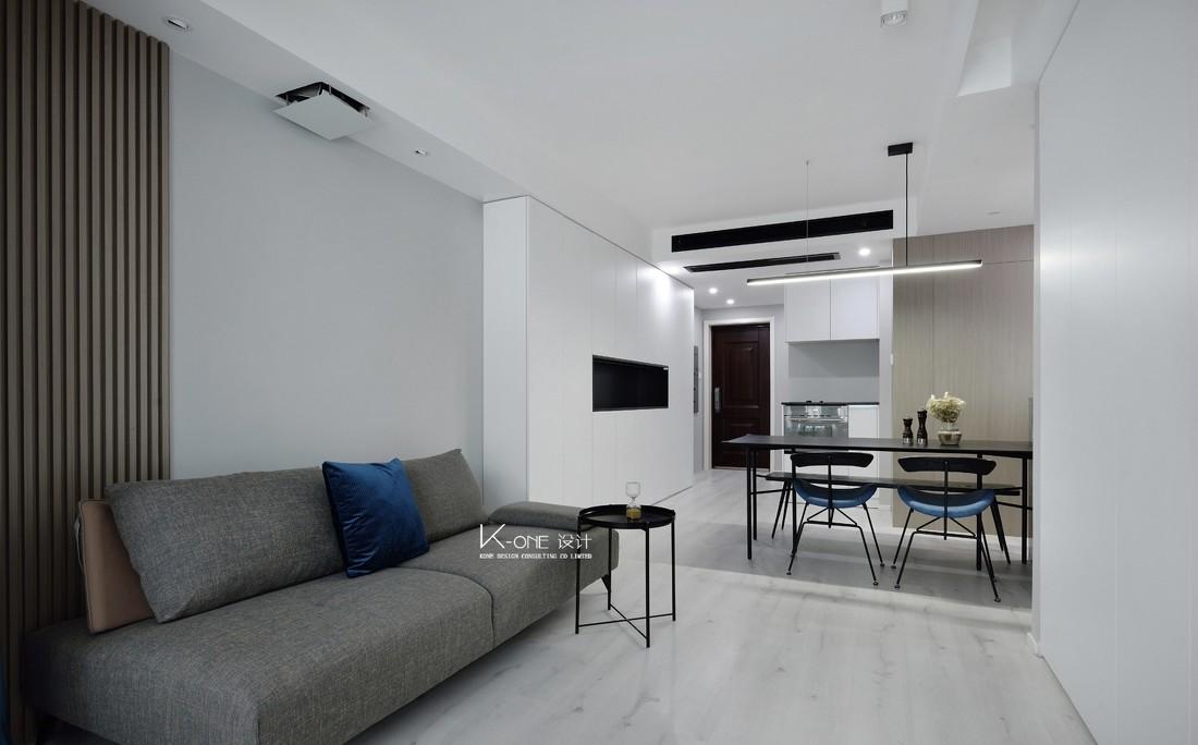 白色简约家居,宝蓝点缀的安静空间-6