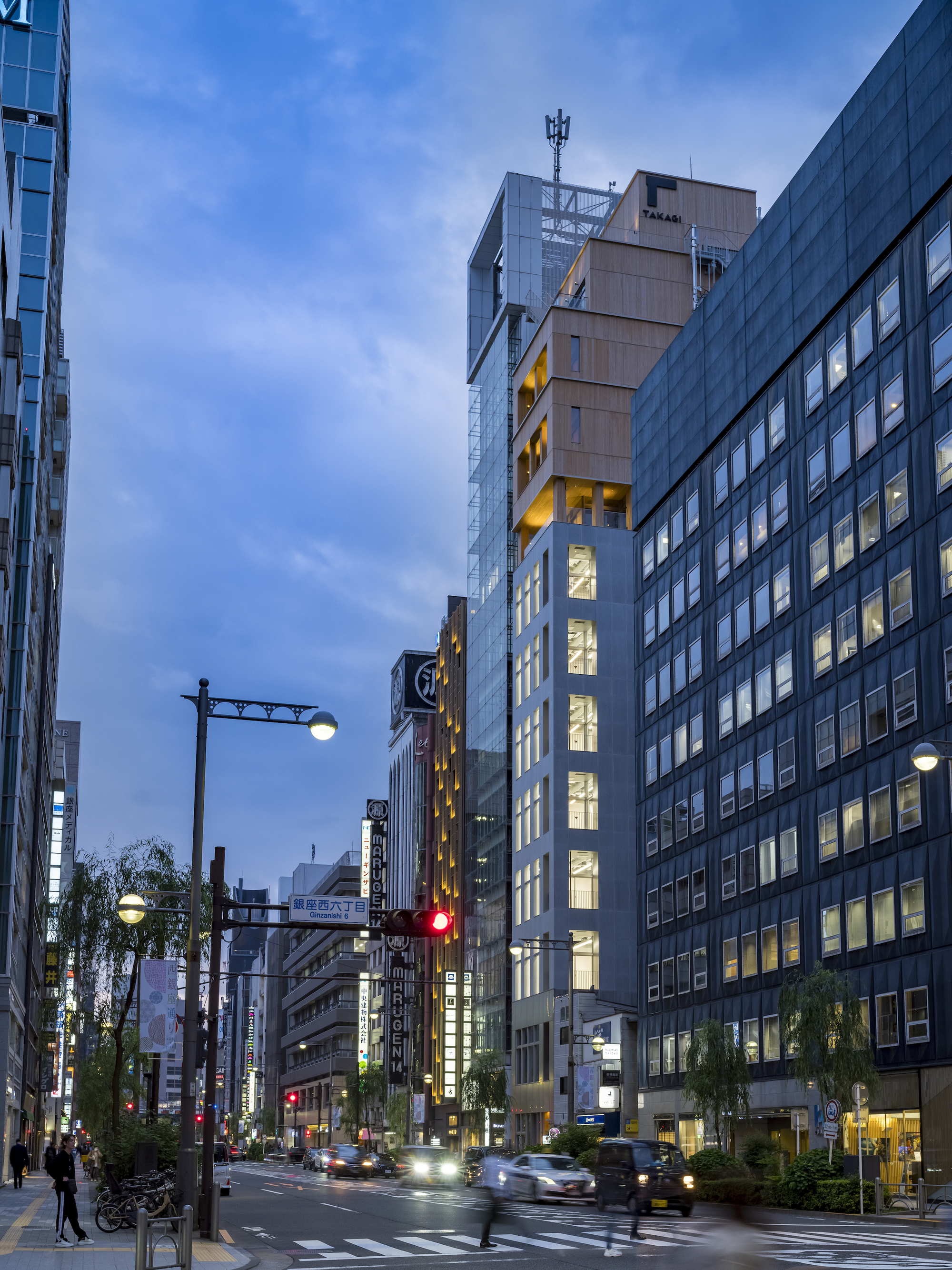 Ginza Wooden Box - Ginza Takagi Building / Tetsuo Yamaji Architects-12