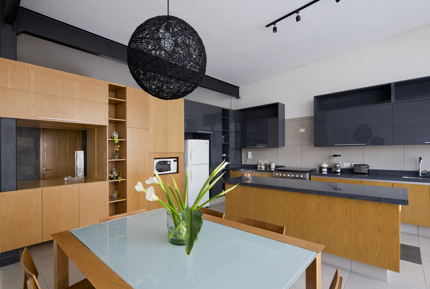 A Very Authentic House with Its Own Expression-6