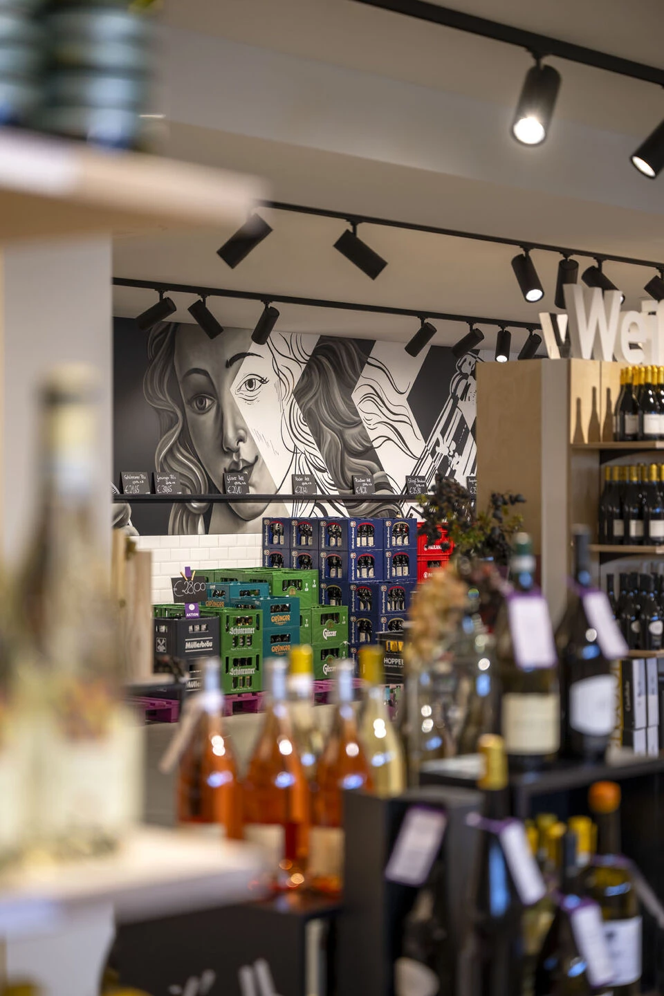 饮料市场竖琴丨monovolume architecture + design-32