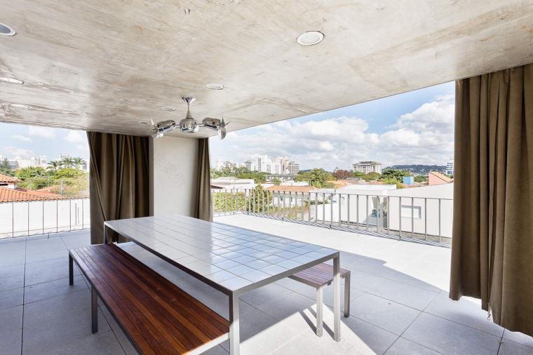 巴西拉腊别墅丨Felipe Hess-31