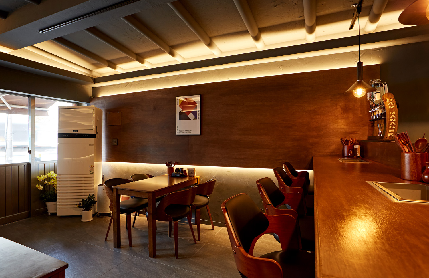 首尔餐厅设计 | 灯光与空间的完美融合-7