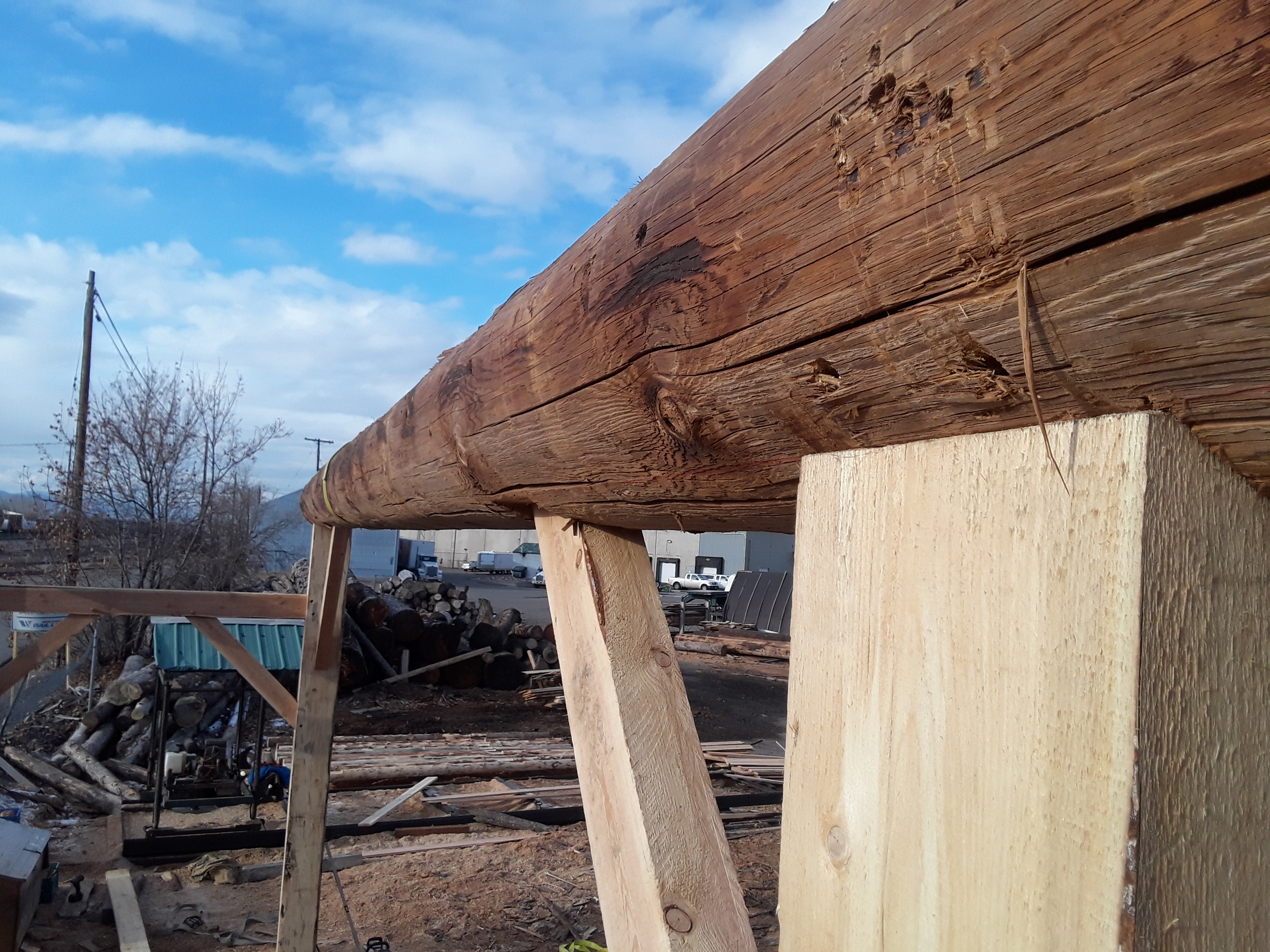 伍德迈泽斜屋顶 shed（可理解为常见的斜顶样式），考虑到 Woodmizer可能是特定品牌名，所以整体为伍德迈泽斜屋顶 -9