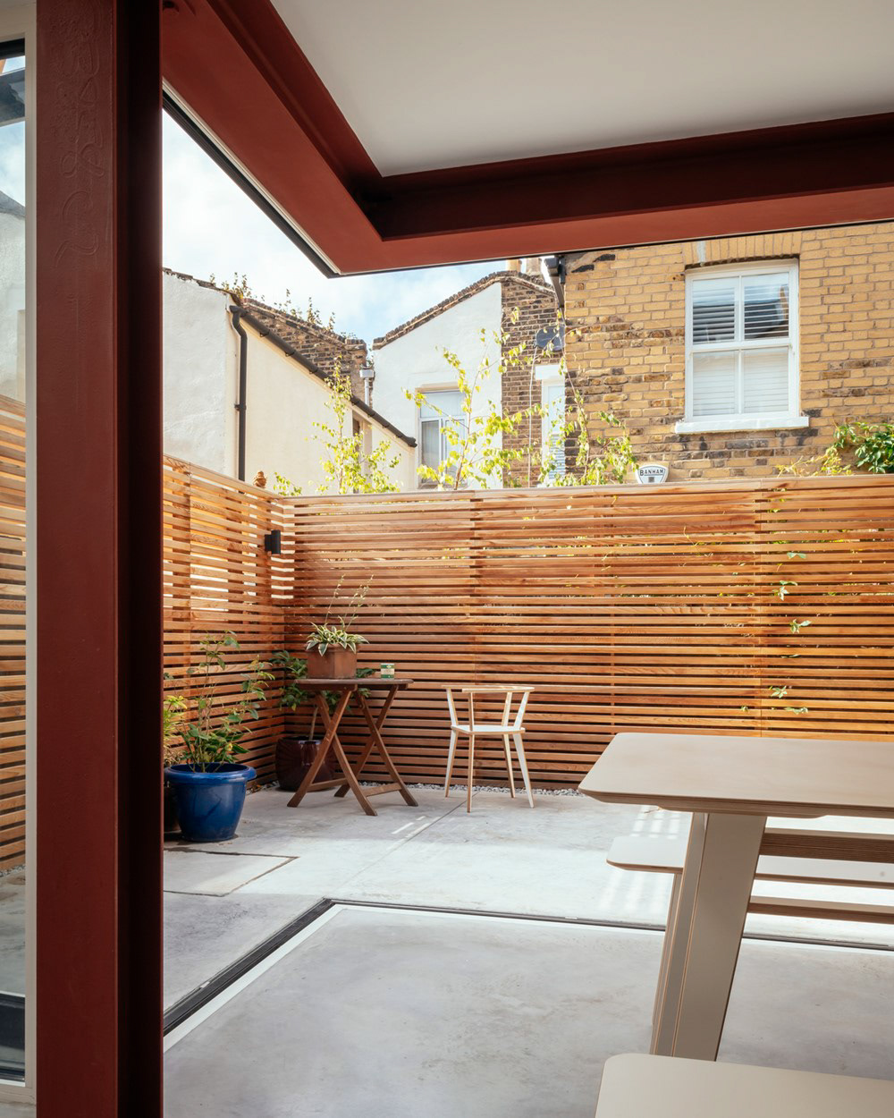 原木简约之家/ Whittaker Parsons-2