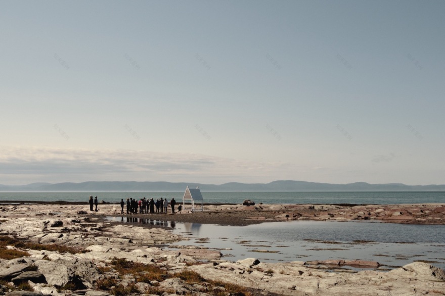 与绿岛居民共创的“烟熏屋”临时装置丨加拿大丨Atelier Pierre Thibault-44