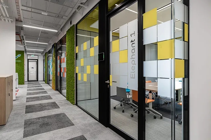 涂料巨头阿克苏诺贝尔华沙办公设计-20